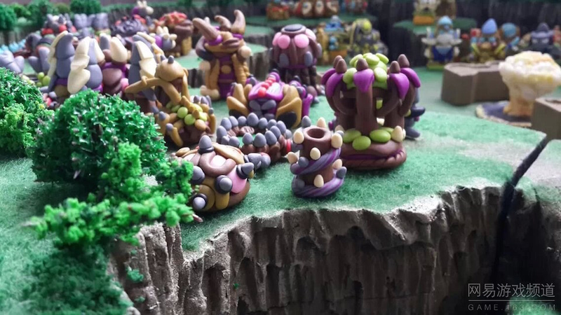 Illustration for article titled Fan-Made StarCraft 2 Diorama Is All Kinds of Cute